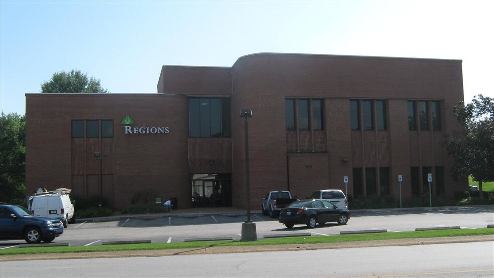 More Photos Of 101 N Rutgers Ave, Oak Ridge Office For Lease