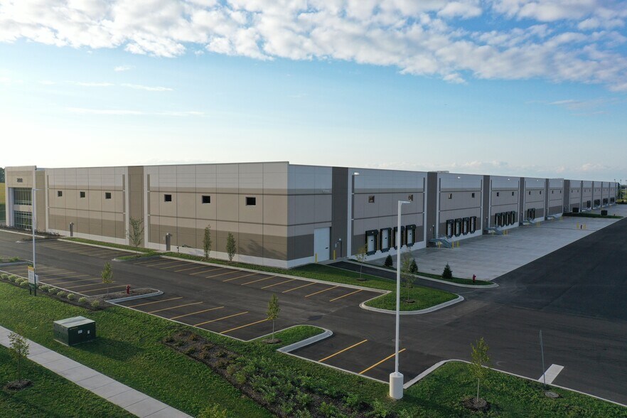 More Photos Of 2031 Geneva Dr, Geneva Unknown For Lease