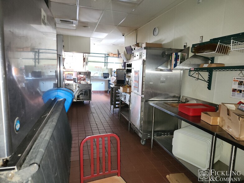More Photos Of 1508 Sam Nunn Blvd, Perry Restaurant For Sale
