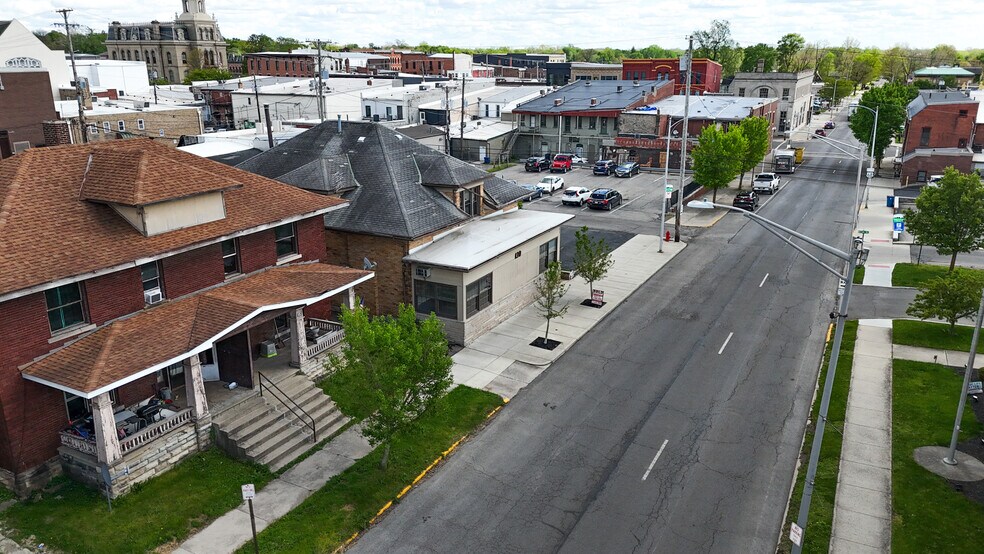 More Photos Of 130 N Detroit St, Bellefontaine Office Residential For Lease