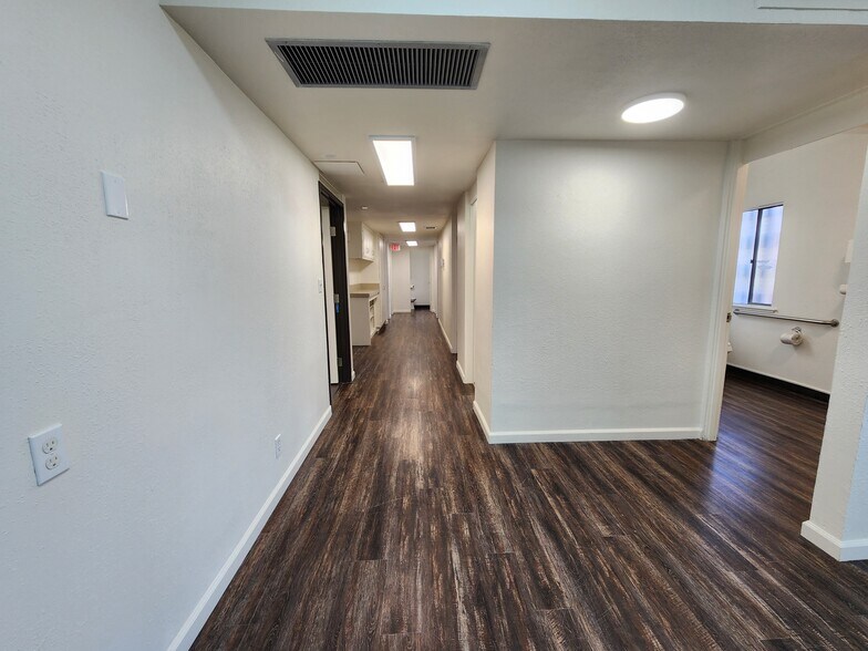 More Photos Of 3230 Waring Ct, Oceanside Medical For Sale