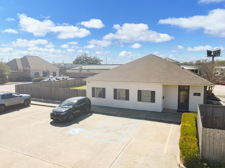 More Photos Of 17505 Jefferson Hwy, Prairieville Medical For Sale