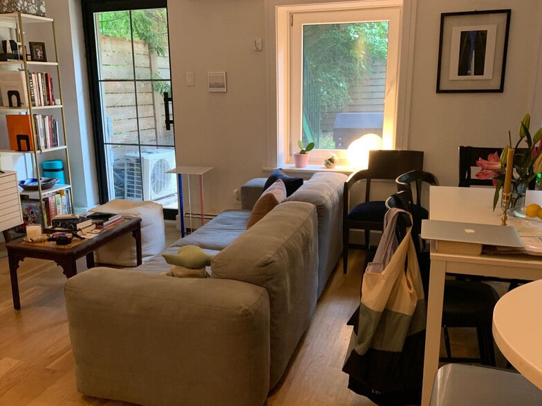 More Photos Of 213 Ashland Pl, Brooklyn Apartments For Sale