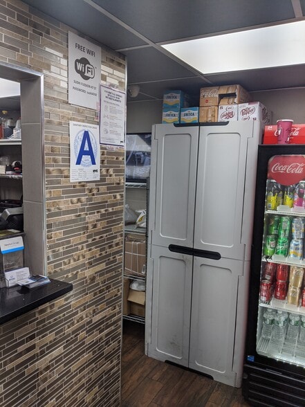 More Photos Of 26 W 47th St, New York Multifamily For Sale