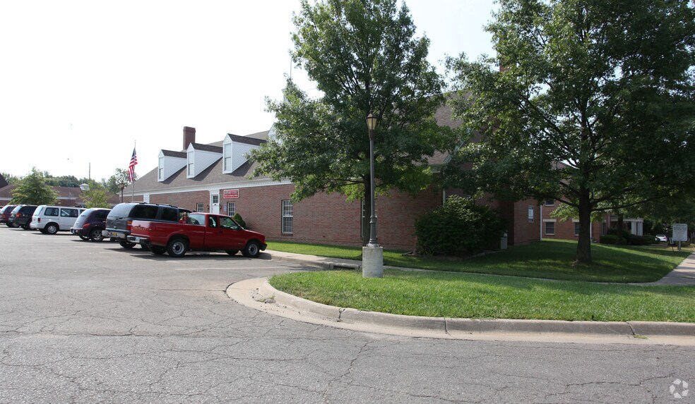 More Photos Of 1119 SW Gage Blvd, Topeka Medical For Lease