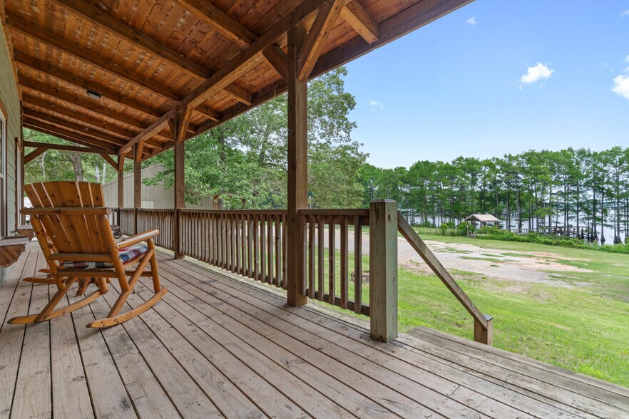 More Photos Of 7415 N State Line Rd, Karnack Trailer Camper Park For Sale