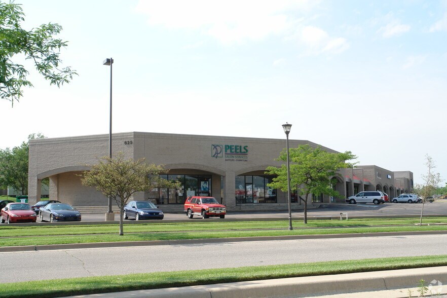More Photos Of , Wichita General Retail For Sale