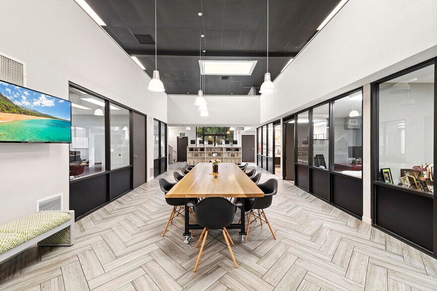 More Photos Of 2842 Walnut Ave, Tustin Distribution For Sale