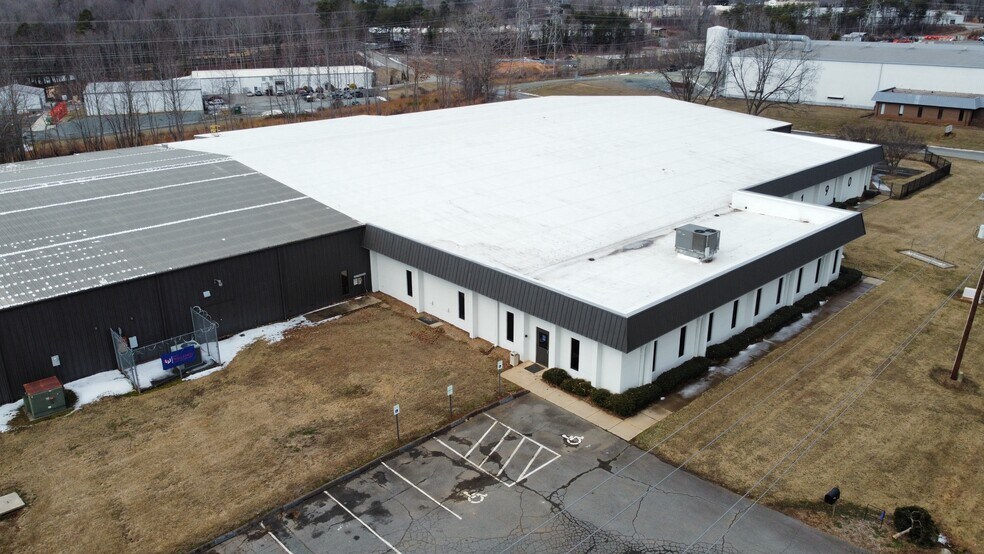 More Photos Of 1190 Old Belt Way, Rural Hall Manufacturing For Lease