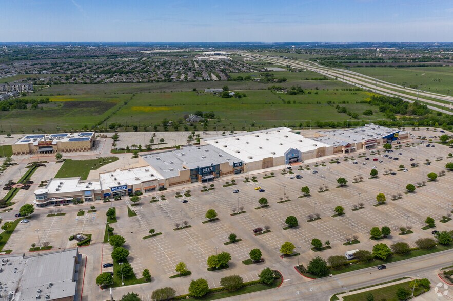 More Photos Of 18470 Fm-685 Blvd, Pflugerville Unknown For Lease
