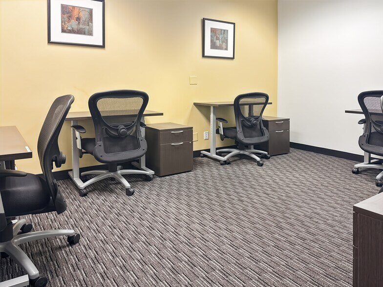 More Photos Of 3636 S Geyer Rd, Sunset Hills Coworking Space