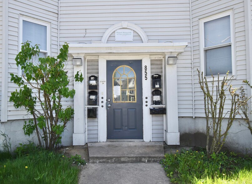 More Photos Of 855 Liberty St, Springfield Apartments For Sale