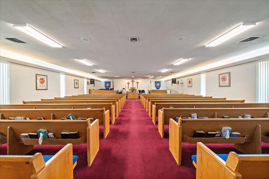 More Photos Of 3601 W Old 441, Mount Dora Specialty For Sale