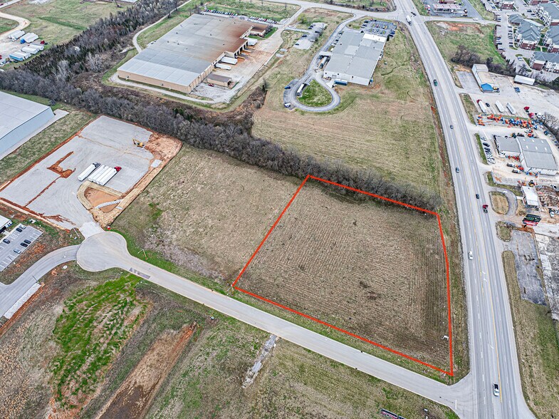 More Photos Of Nashville Rd. Logistics Ct., Bowling Green Land For Sale