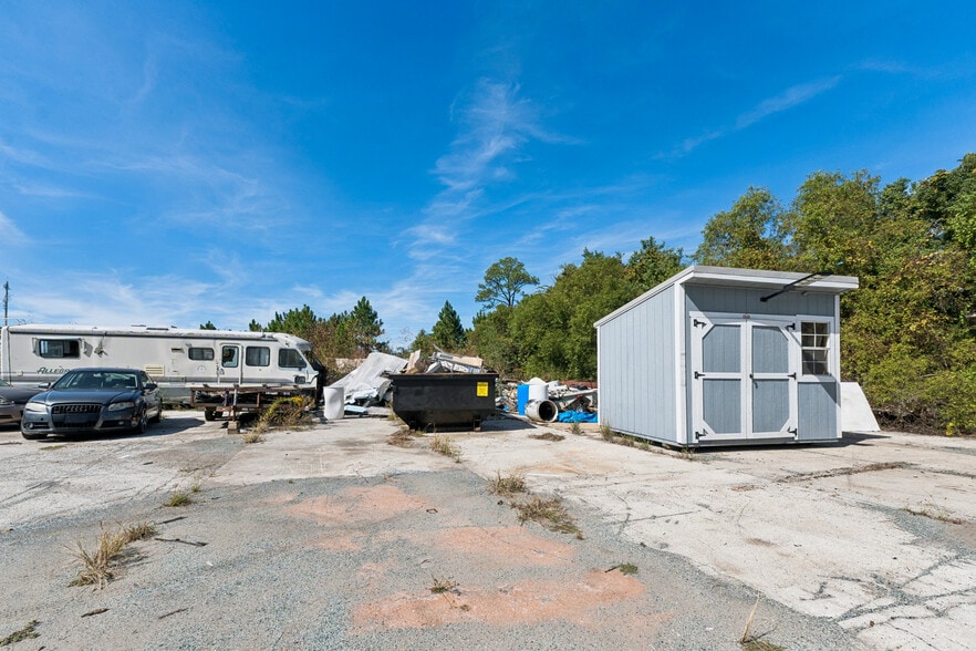 More Photos Of 1304 W 19th St, Panama City Auto Repair For Sale