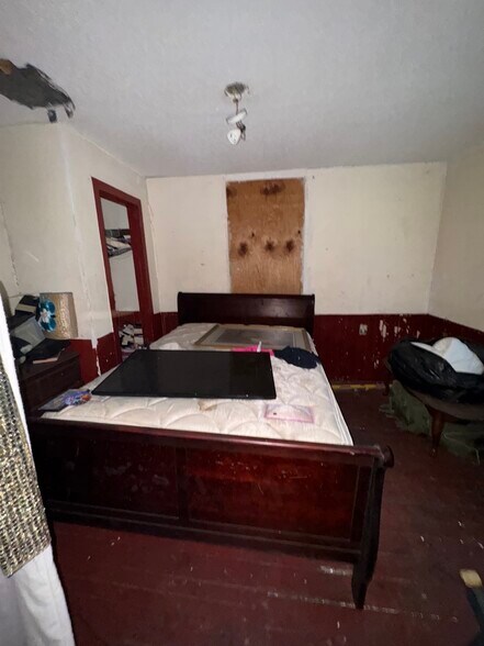 More Photos Of 692 King St, Charleston Apartments For Sale