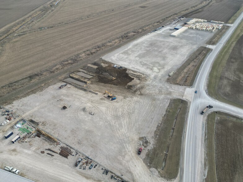 More Photos Of Old Mormon Bridge Road @ Joslin Ave, Crescent Land For Lease