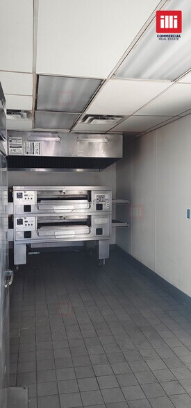 More Photos Of 5736 Gage Ave, Bell Gardens Restaurant For Lease