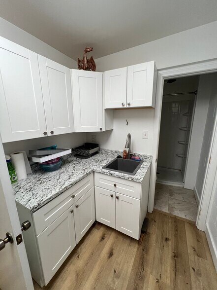 More Photos Of 735 Stocker Rd, Big Bear Lake Storefront Retail Office For Lease