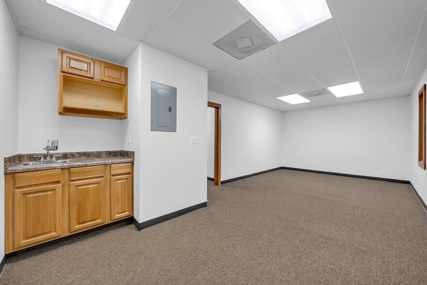 More Photos Of 14794 Camelia St, Magnolia Springs Office For Lease
