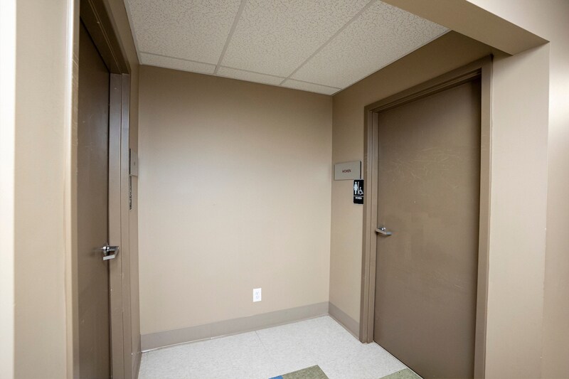 More Photos Of 333 Waller Ave, Lexington Medical For Sale