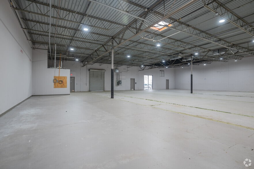 More Photos Of 1395 S Marietta Pky SE, Marietta Unknown For Lease