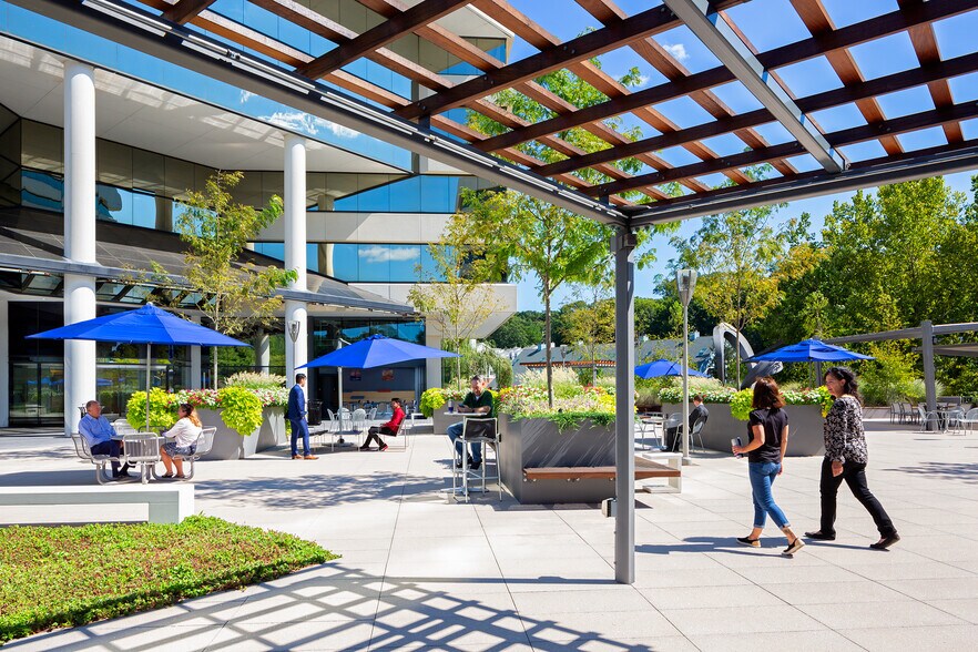 More Photos Of 601 Merritt 7, Norwalk Unknown For Lease