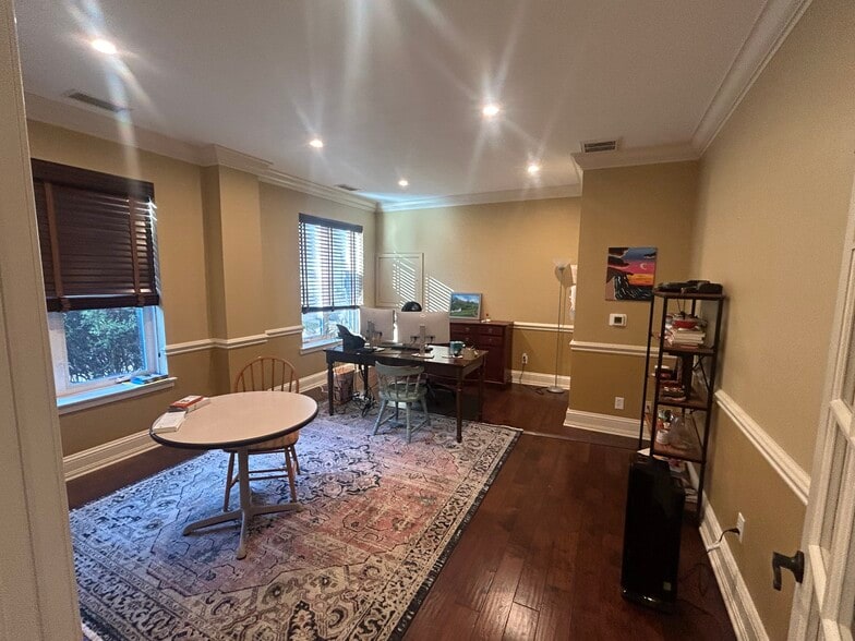 More Photos Of 137 Commons Ct, Chadds Ford Office For Sale