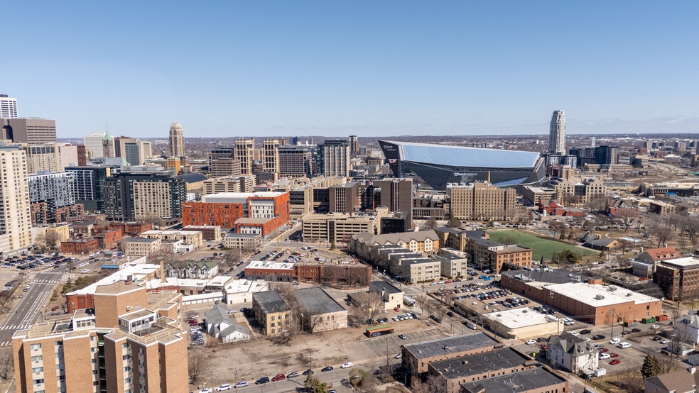 More Photos Of 731 E 14th St, Minneapolis Storefront Retail Office For Sale