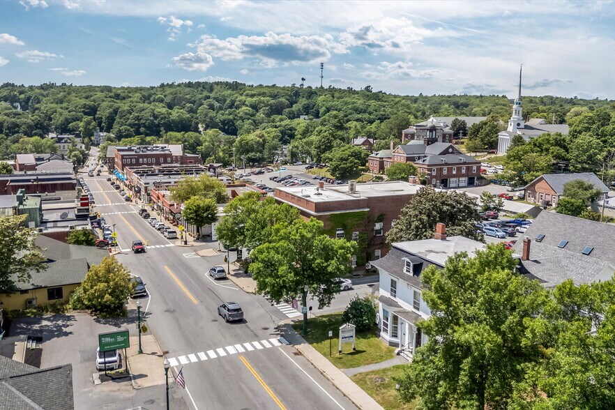 More Photos Of 192 Main St, Ellsworth Storefront For Sale