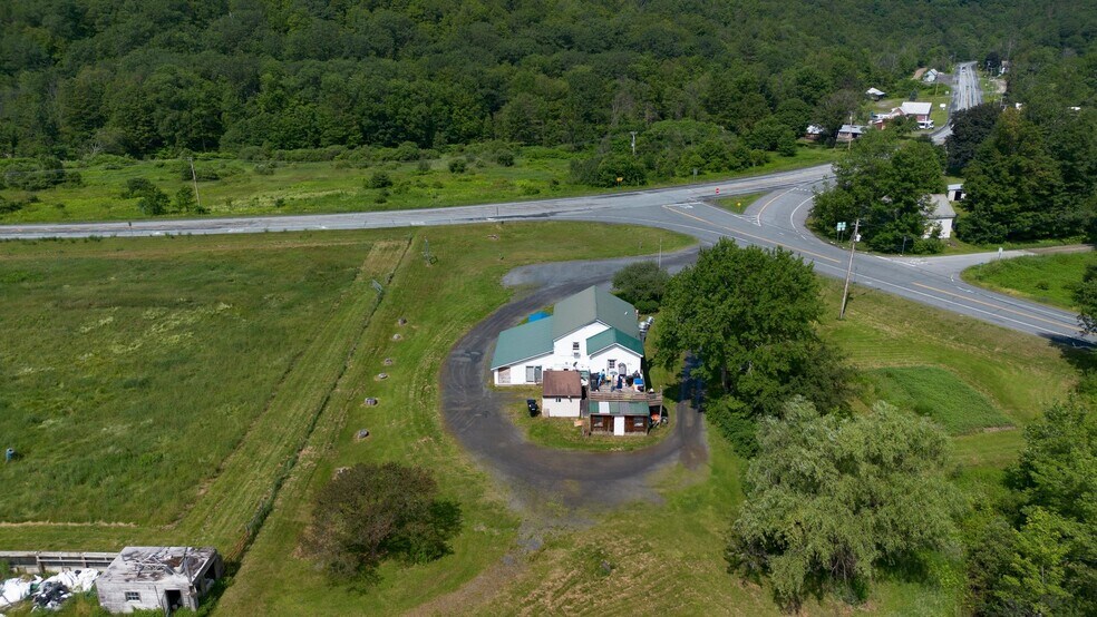 More Photos Of 32 Vt Route 10, Chester Restaurant For Sale