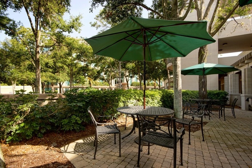 More Photos Of 12800 University Dr, Fort Myers Office For Lease