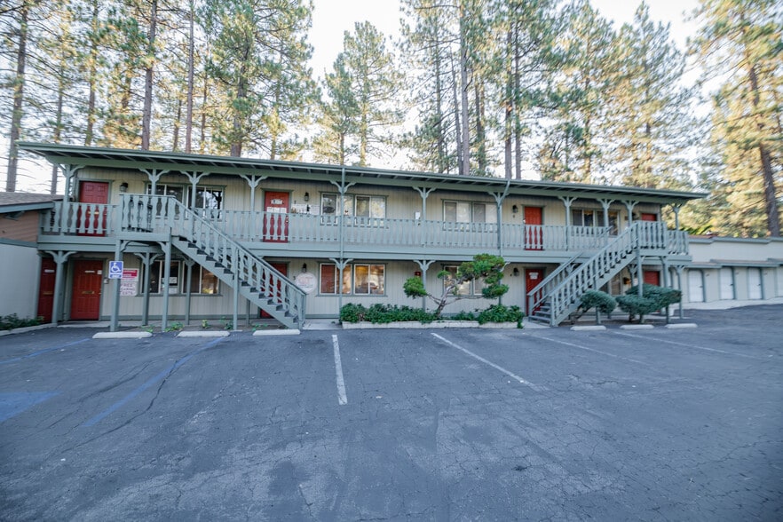 More Photos Of 41659 Big Bear Blvd, Big Bear Lake Office Residential For Lease