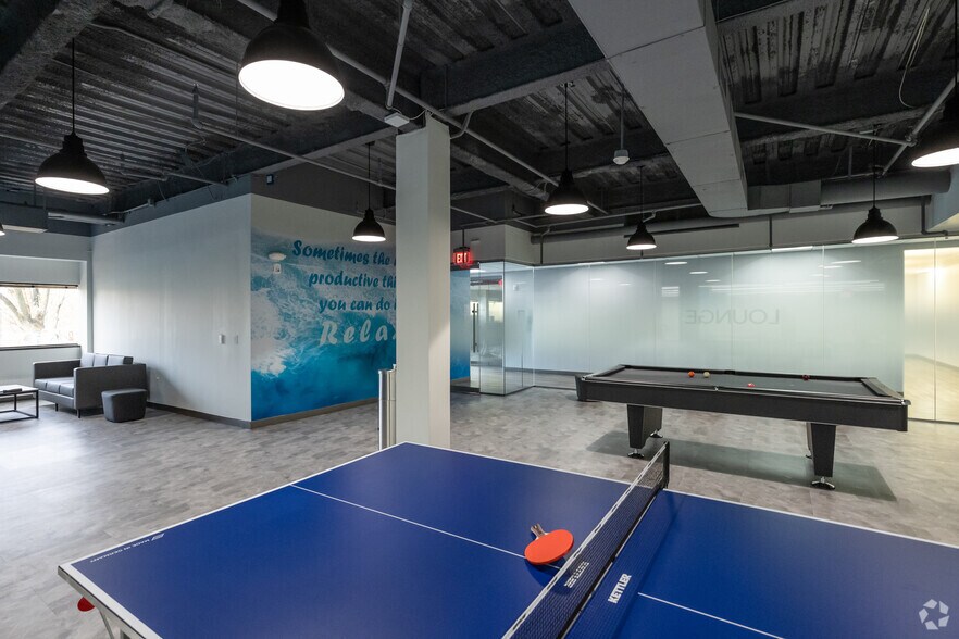 More Photos Of 10 Waterview Blvd, Parsippany Office For Sale