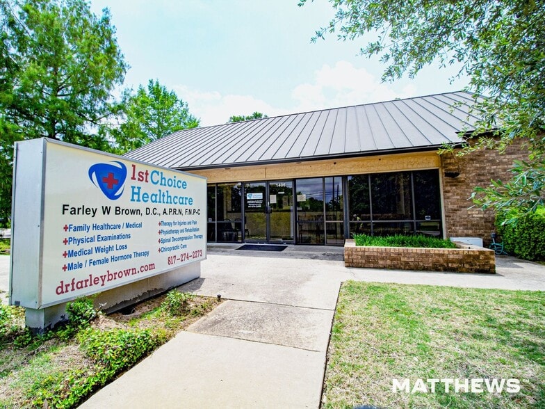 More Photos Of 1406 W Randol Mill Rd, Arlington Healthcare For Sale