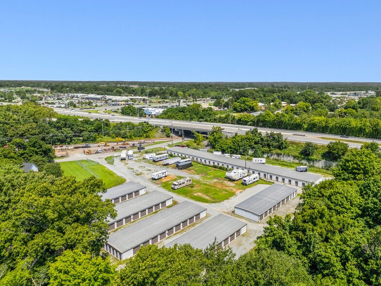More Photos Of 212 Warfield Blvd, Clarksville Self Storage For Sale
