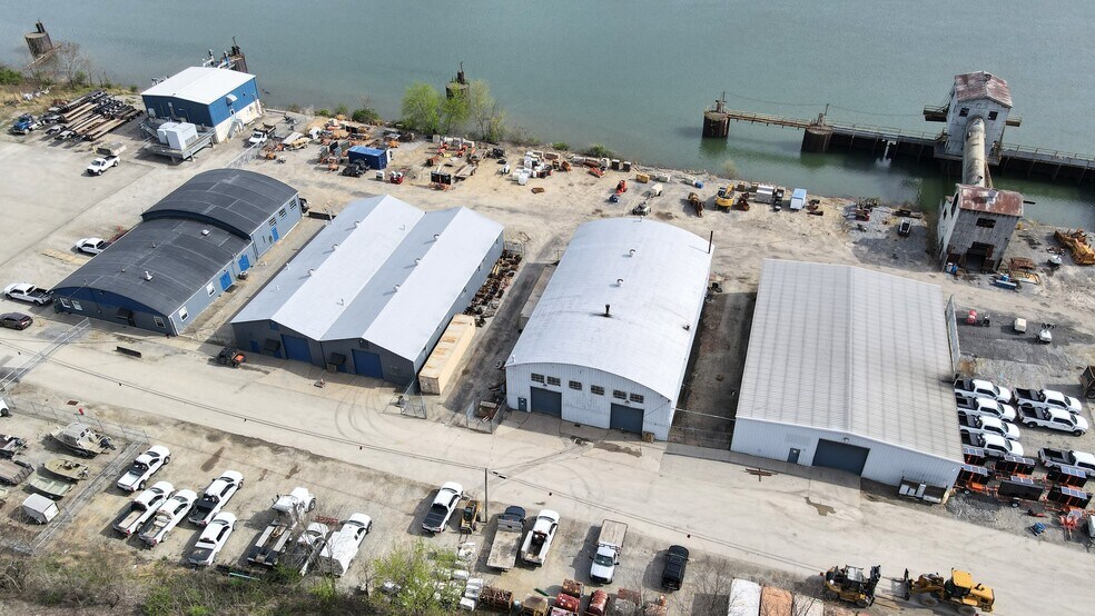 More Photos Of 810 Low Hill Rd, Brownsville Warehouse For Sale