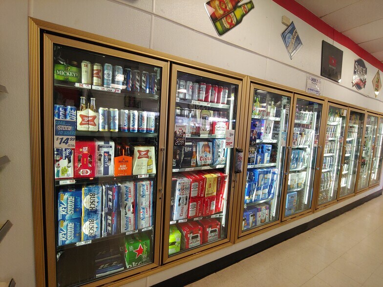 More Photos Of 1408 E Rancier Ave, Killeen Convenience Store For Sale