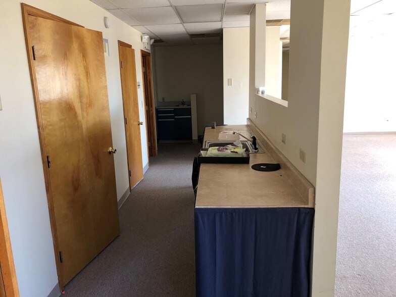 More Photos Of 846 Walker Rd, Dover Loft Creative Space For Sale