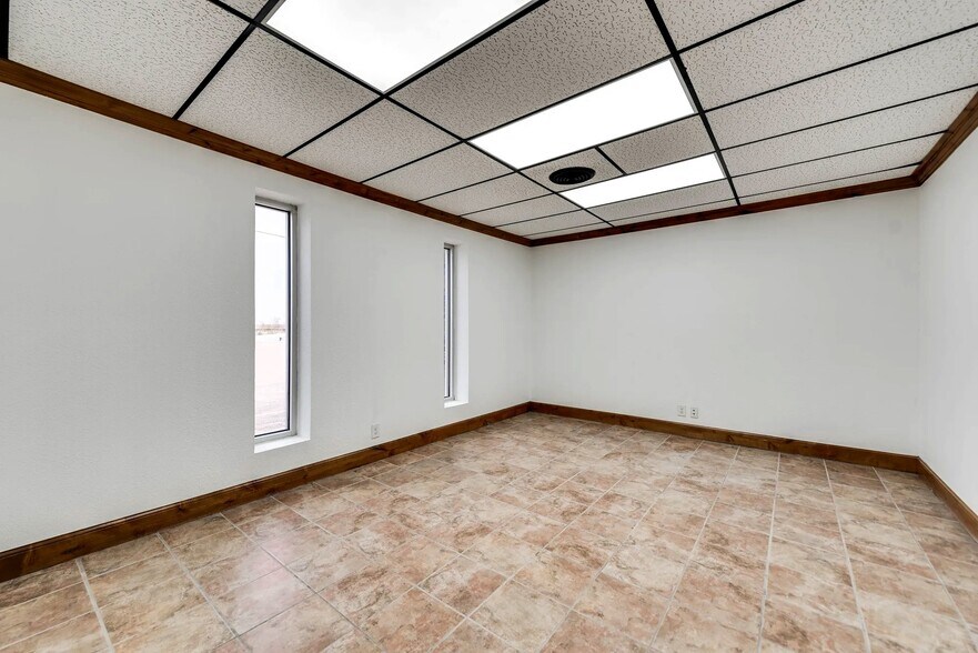 More Photos Of 6700 Interstate 20, Midland Warehouse For Lease