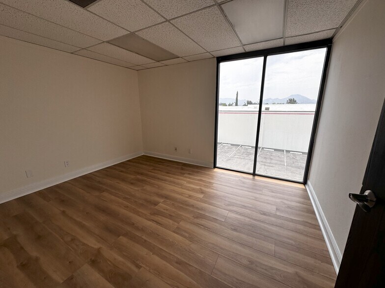 More Photos Of 435 W Orange Show Ln, San Bernardino Medical For Sale