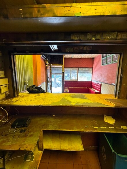 More Photos Of 303 W 116th St, New York Apartments For Lease