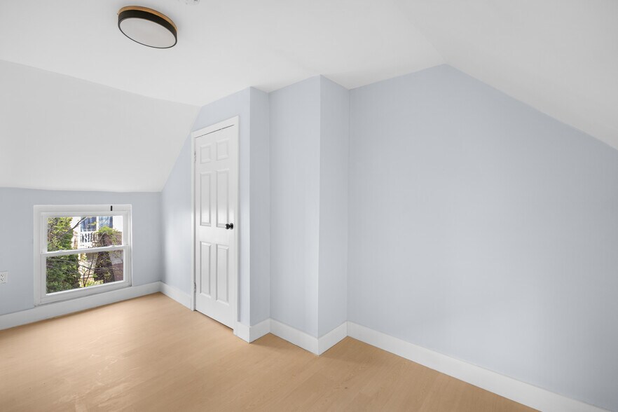 More Photos Of 386 Palisade Ave, Jersey City Apartments For Sale