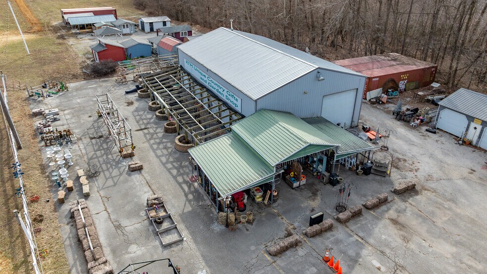 More Photos Of 2000 N Main St, Cloverdale Land For Sale