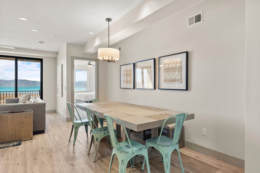More Photos Of 45 E 150 S, Garden City Apartments For Sale