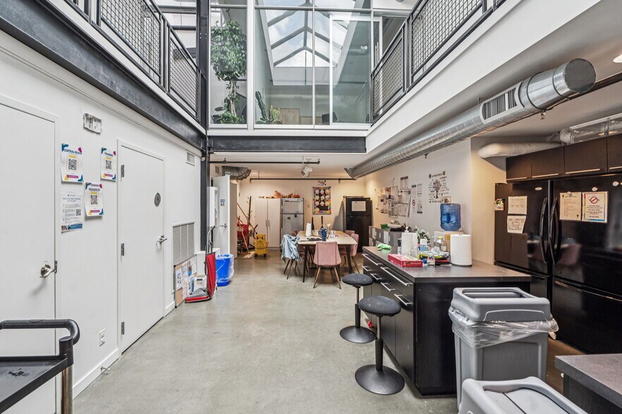 More Photos Of ,  Unknown For Sale