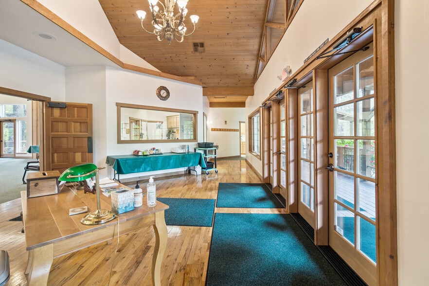 More Photos Of 459 Galice Rd, Merlin Religious Facility For Sale