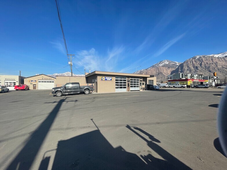 More Photos Of 233 S Washington Blvd, Ogden Auto Dealership For Sale