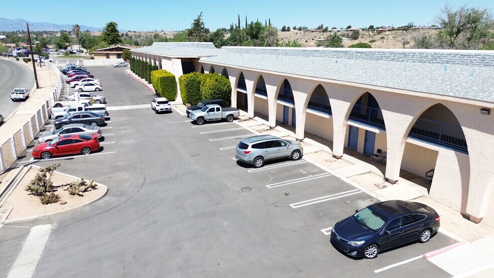More Photos Of 17990 Bangor Ave, Hesperia Apartments For Sale