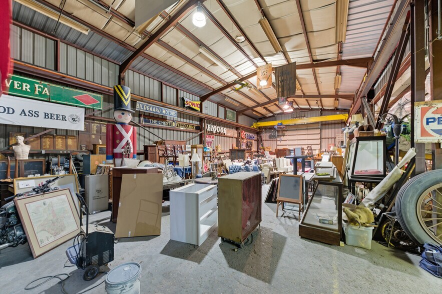 More Photos Of 9129 Irvington Blvd, Houston Warehouse For Sale